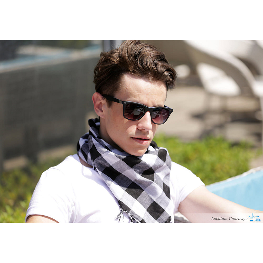 Vincent Chase Online Black Full Rim Square right side