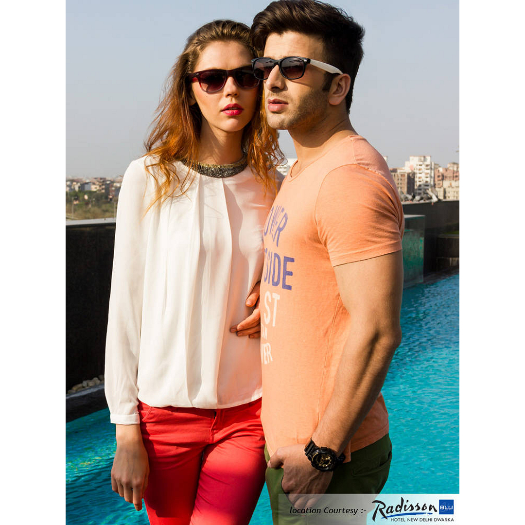 Vincent Chase Online Pink Full Rim Square left side