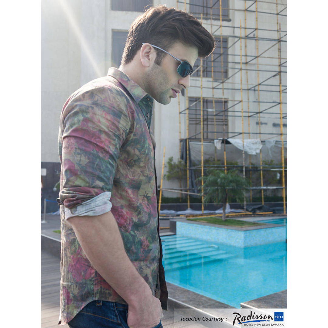 Vincent Chase Online Gunmetal Full Rim Rectangle right side
