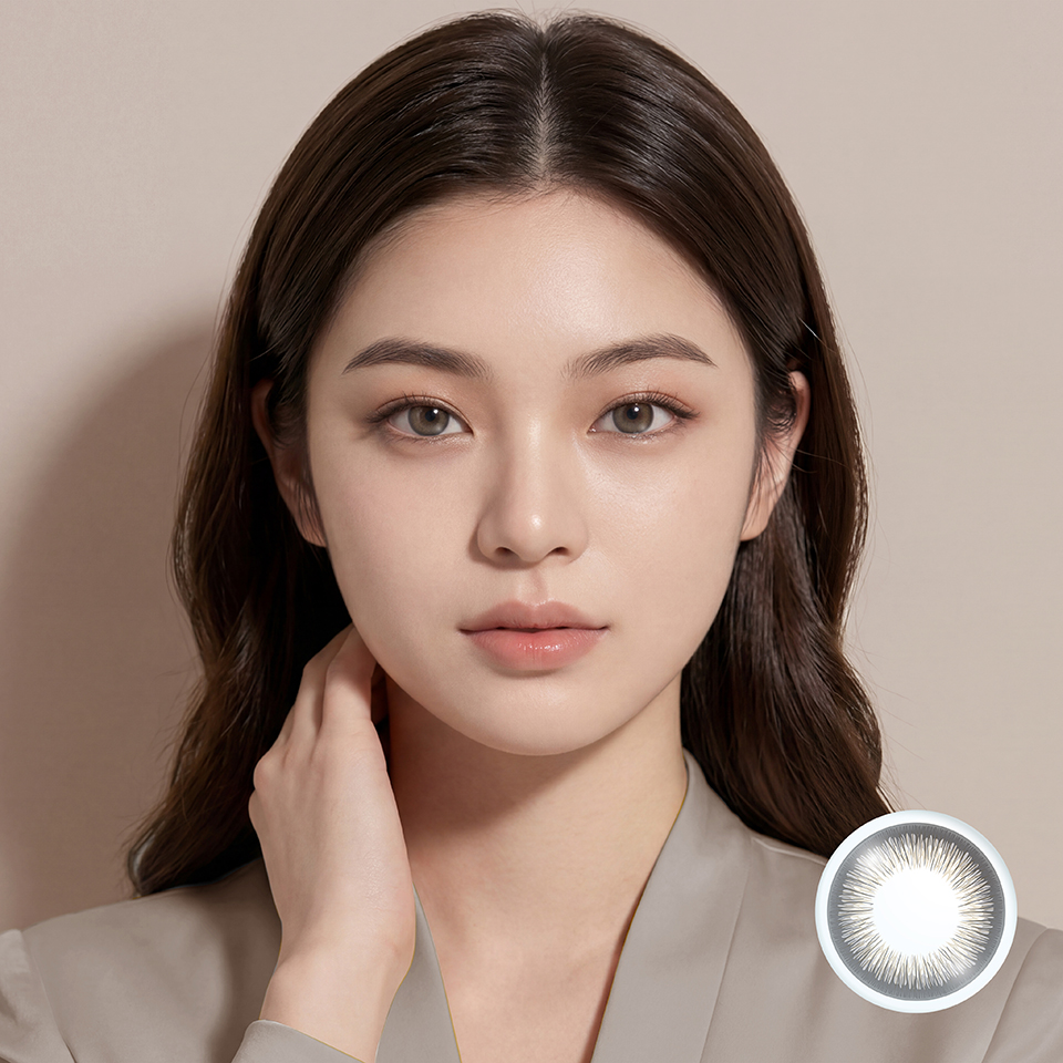 Acuvue Acuvue 1 Day Define Radiant Charm left side