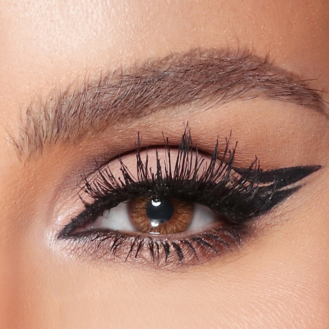 عمارة عدسات أمارا الشهرية بلون الرمل الذهبي رقم 2 left side