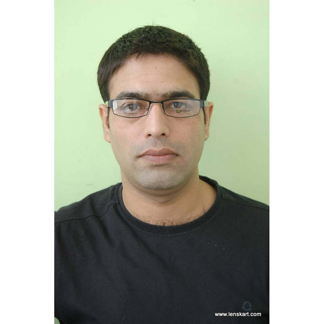 BRANDED Black Full Rim Rectangle left side