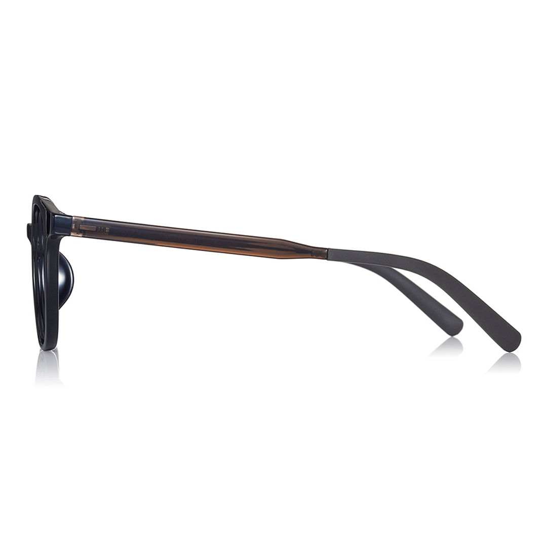 OWNDAYS | ESSENTIAL Black Full Rim Wellington left side