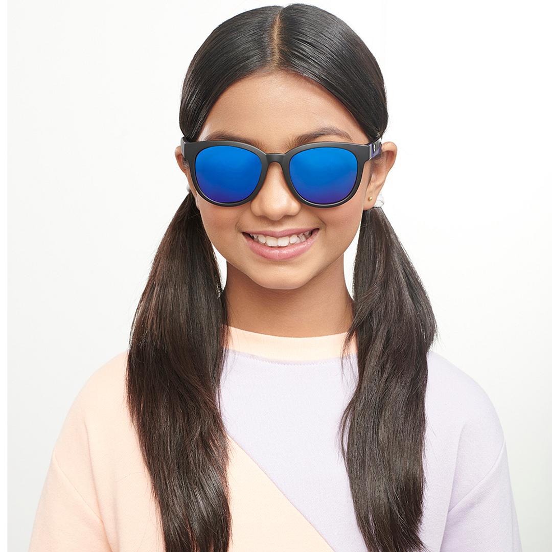 Hooper Black Full Rim Round left side