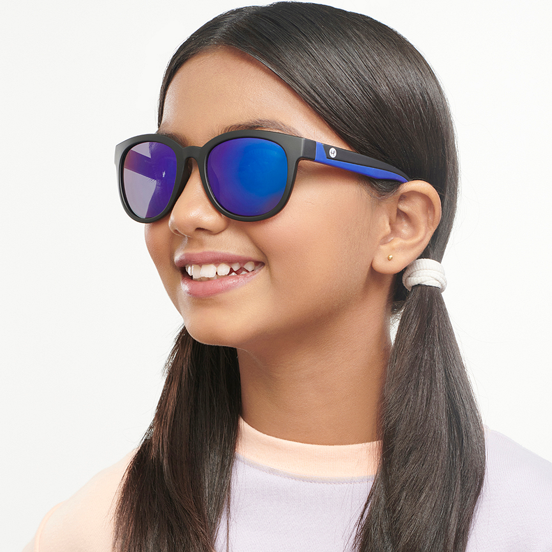 Hooper Black Full Rim Round right side