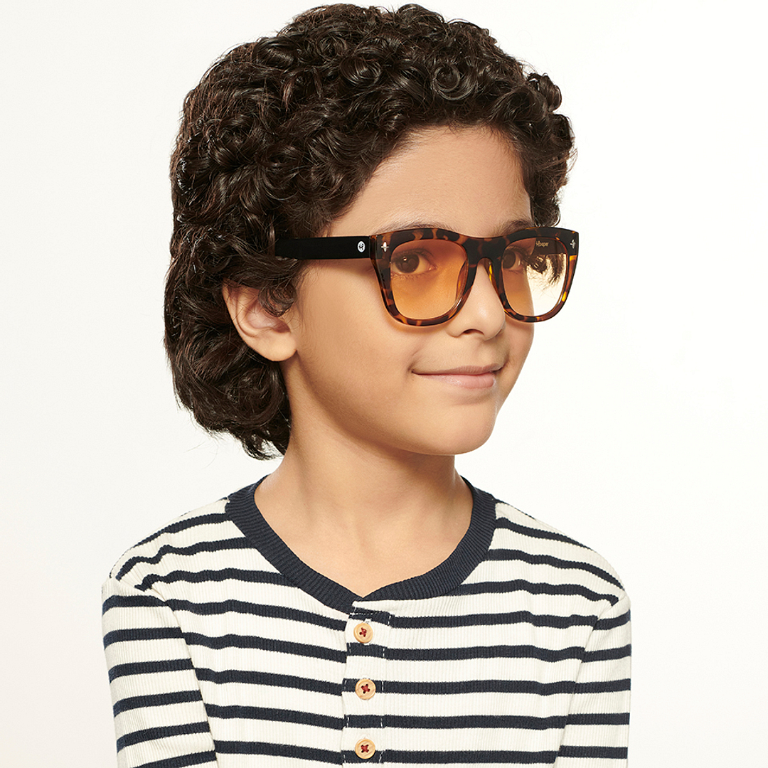 Hooper Tortoise Full Rim Square left side