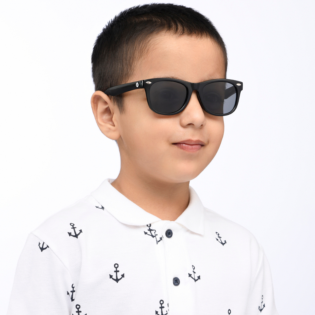 Hooper Black Full Rim Square left side