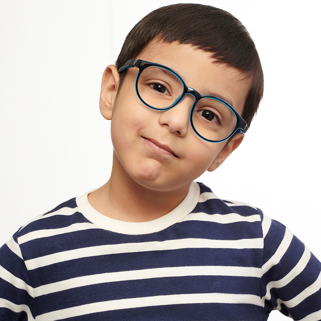 Hooper Screen Glasses Blue Block Phone  Computer Glasses: Black Full Rim Round Kids 5-8 yrs Hooper HP D10044M-C2 right side