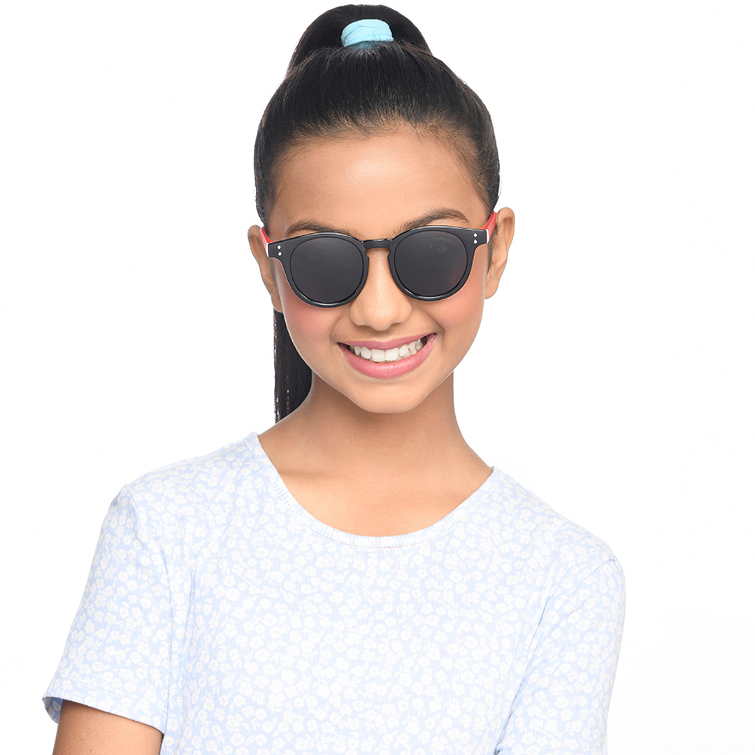 Hooper Black Full Rim Round left side