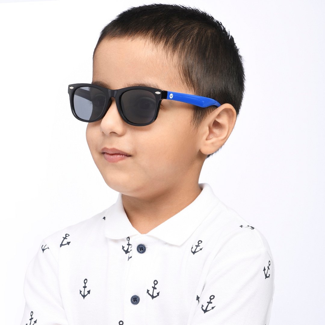 Hooper Black Full Rim Square left side