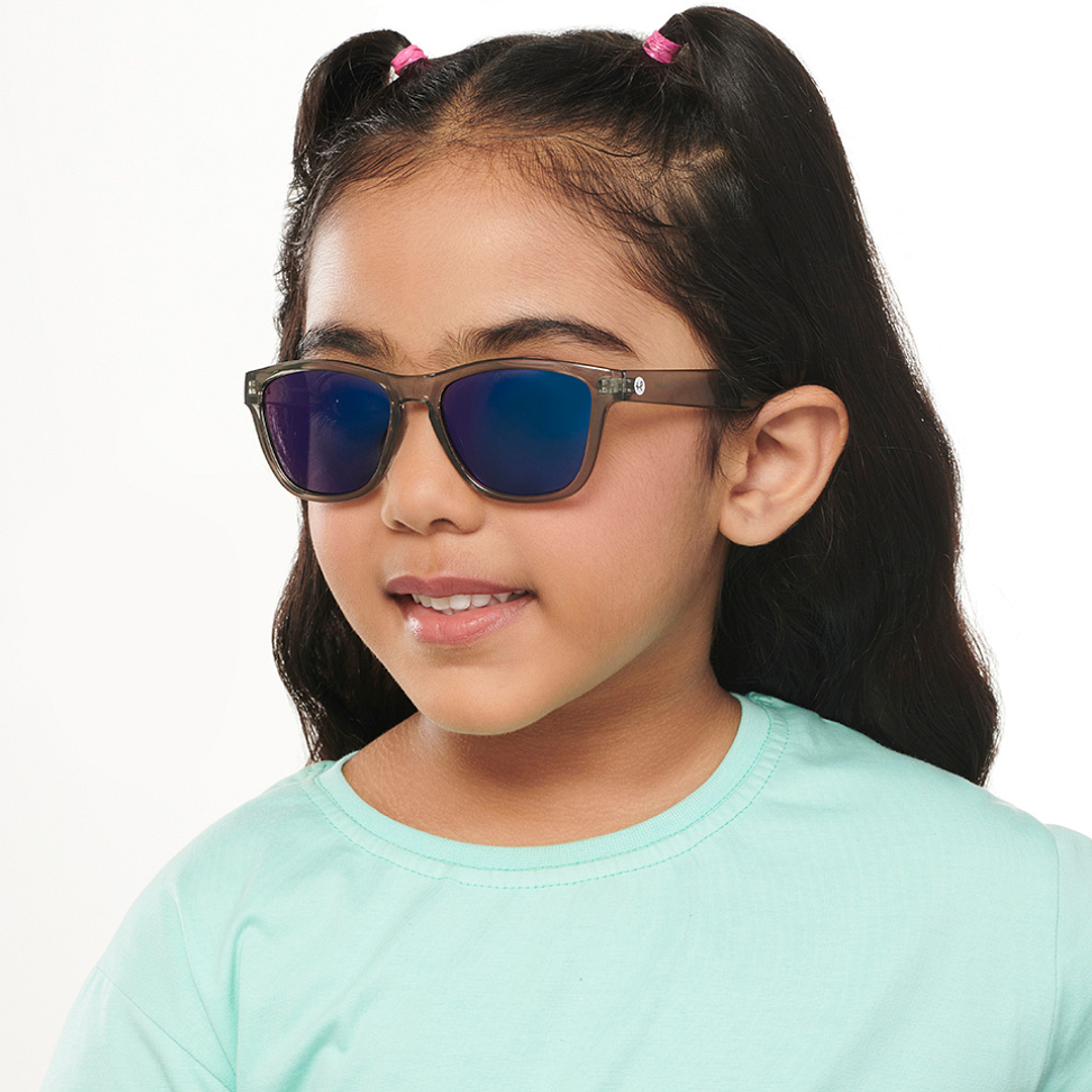 Hooper Grey Transparent Full Rim Square left side