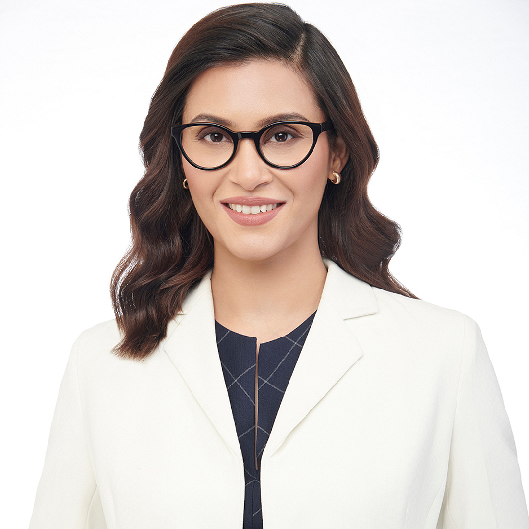 John Jacobs Online Black Full Rim Cat Eye right side