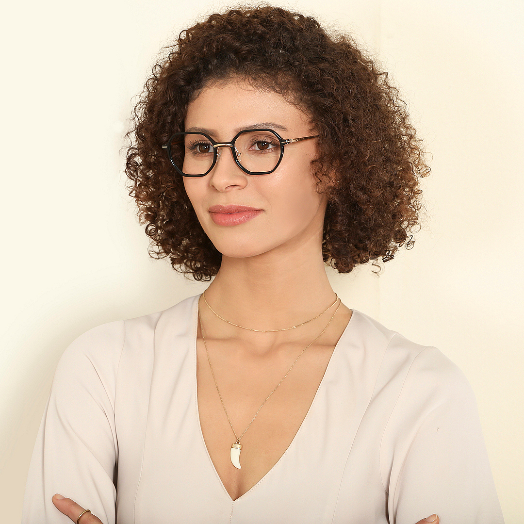 John Jacobs Online Black Full Rim Hexagonal right side