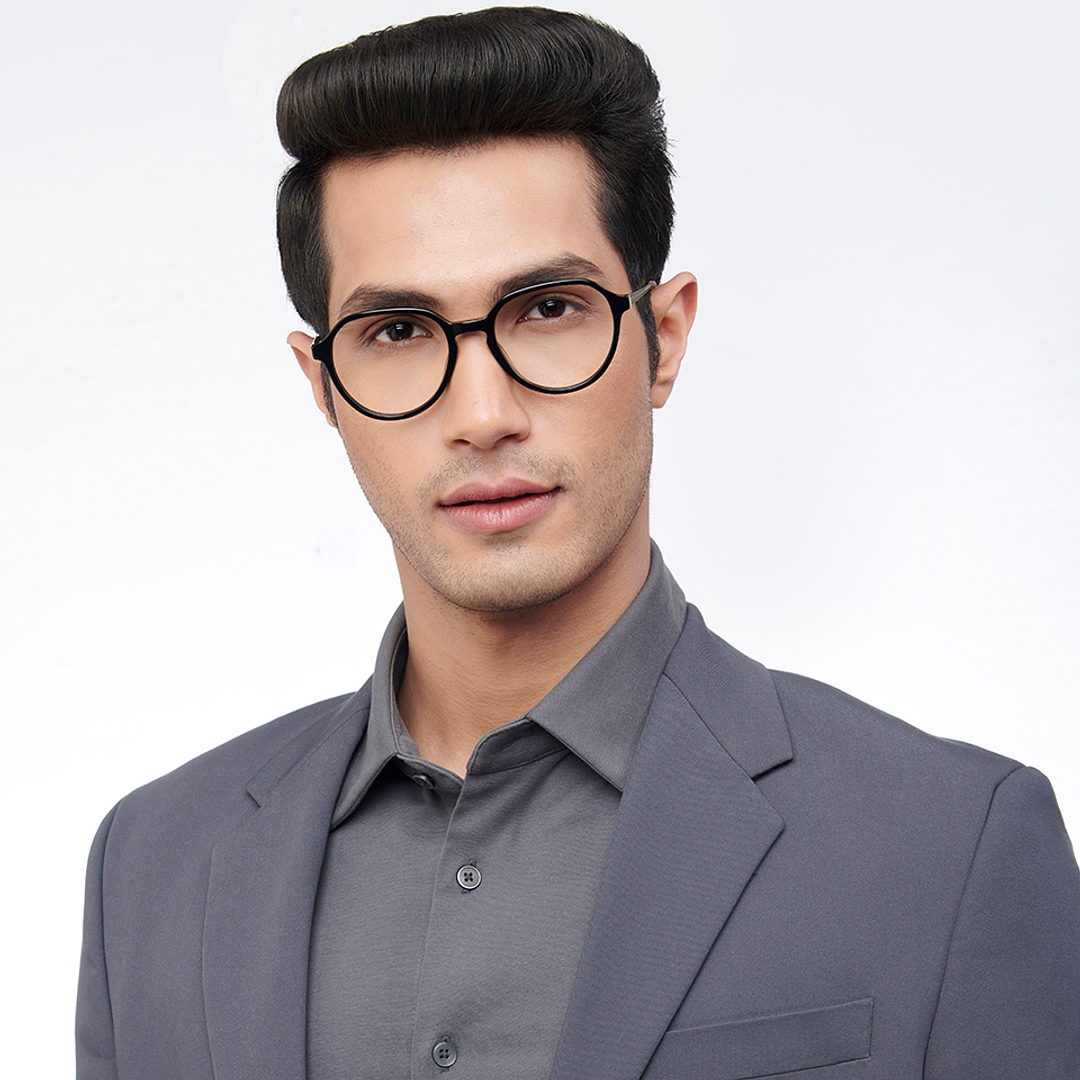 John Jacobs Online Black Full Rim Round right side