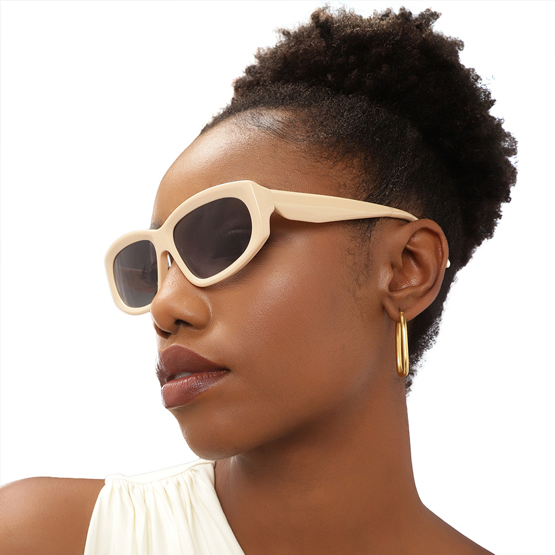 John Jacobs Online White Full Rim Rectangle left side