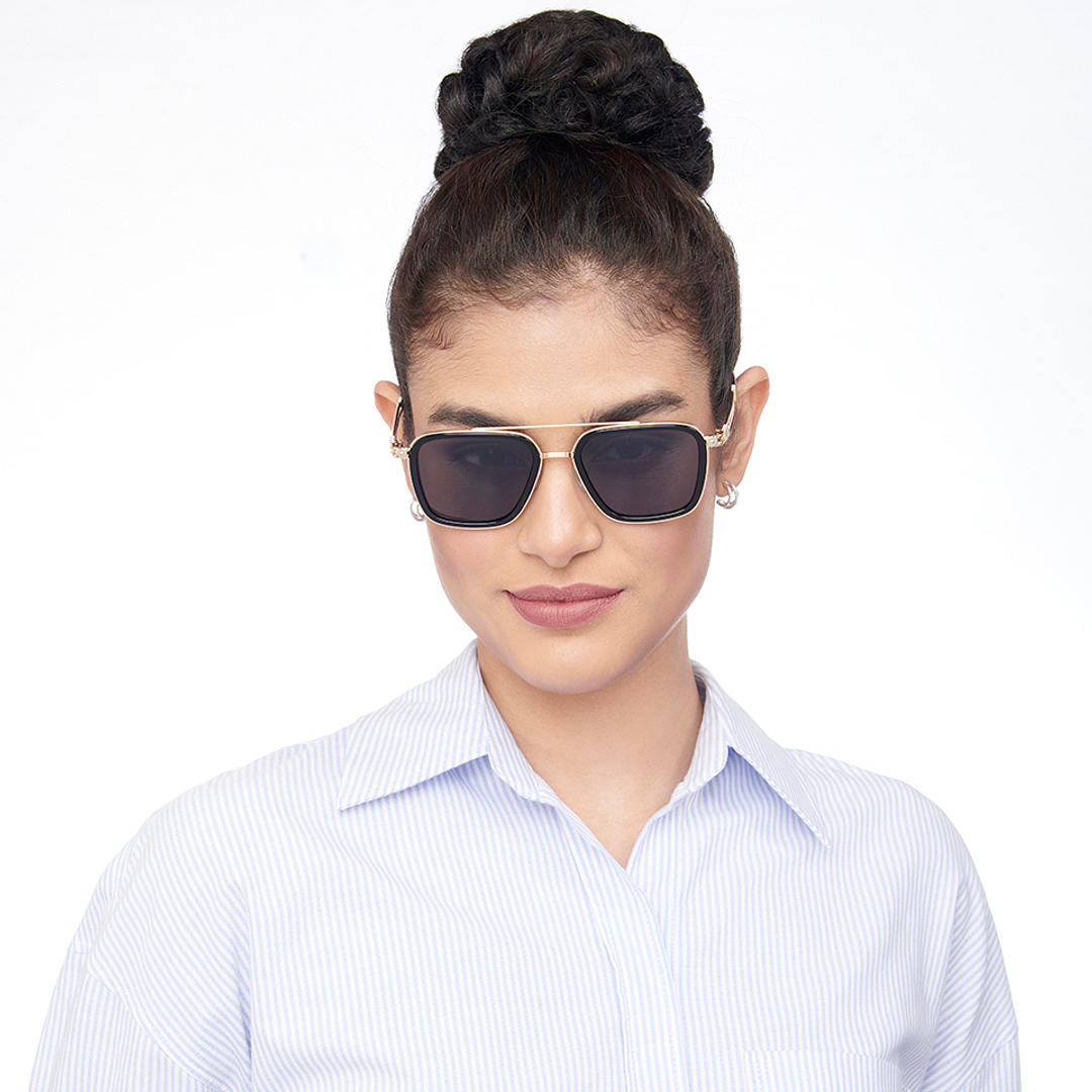 John Jacobs Online Black Full Rim Square right side