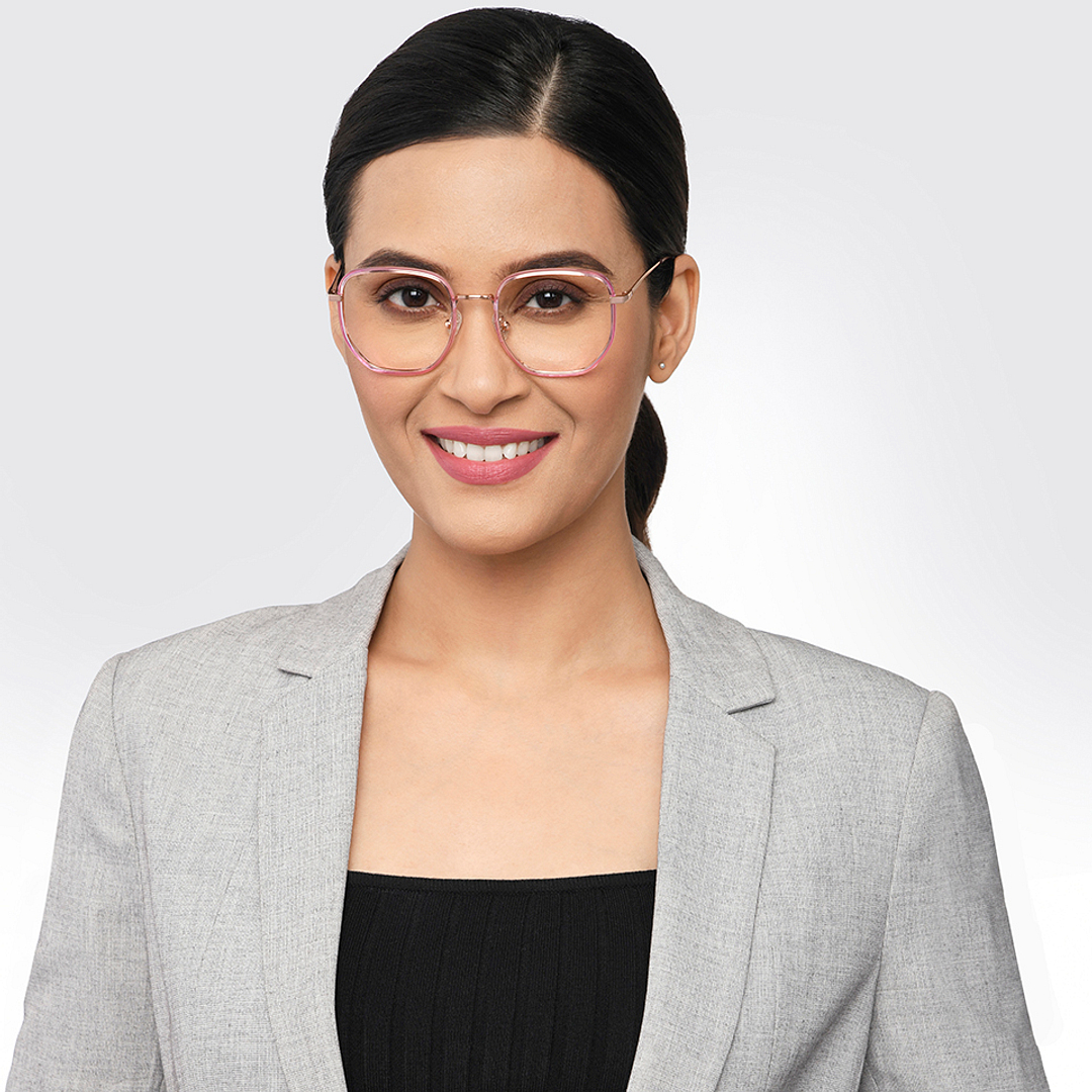 John Jacobs Online Gold Full Rim Square left side