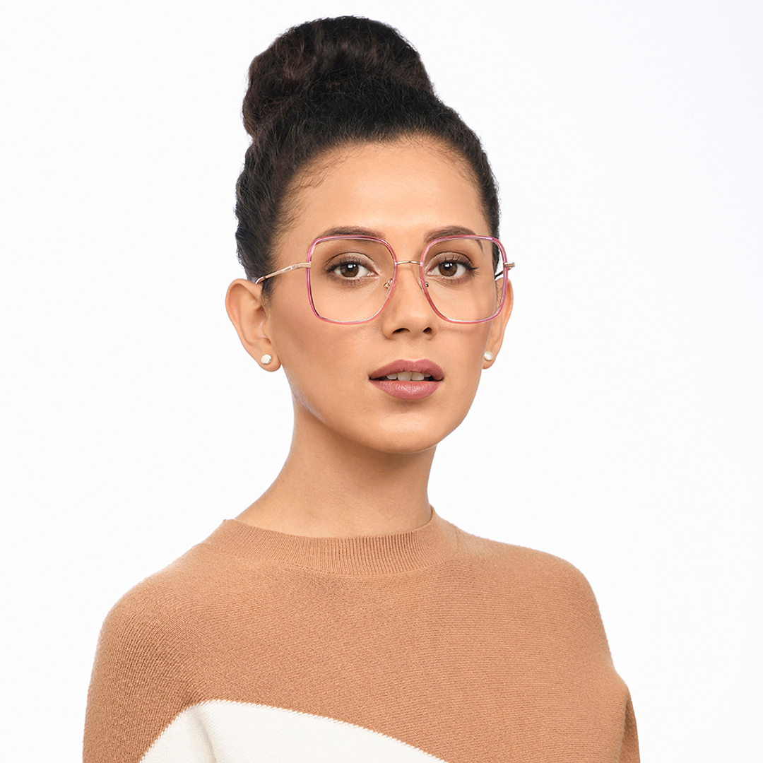 John Jacobs Online Gold Full Rim Square left side