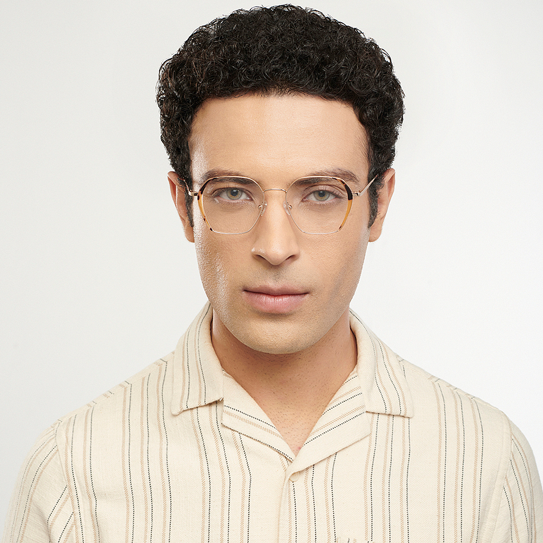 John Jacobs Online Gold Full Rim Round left side