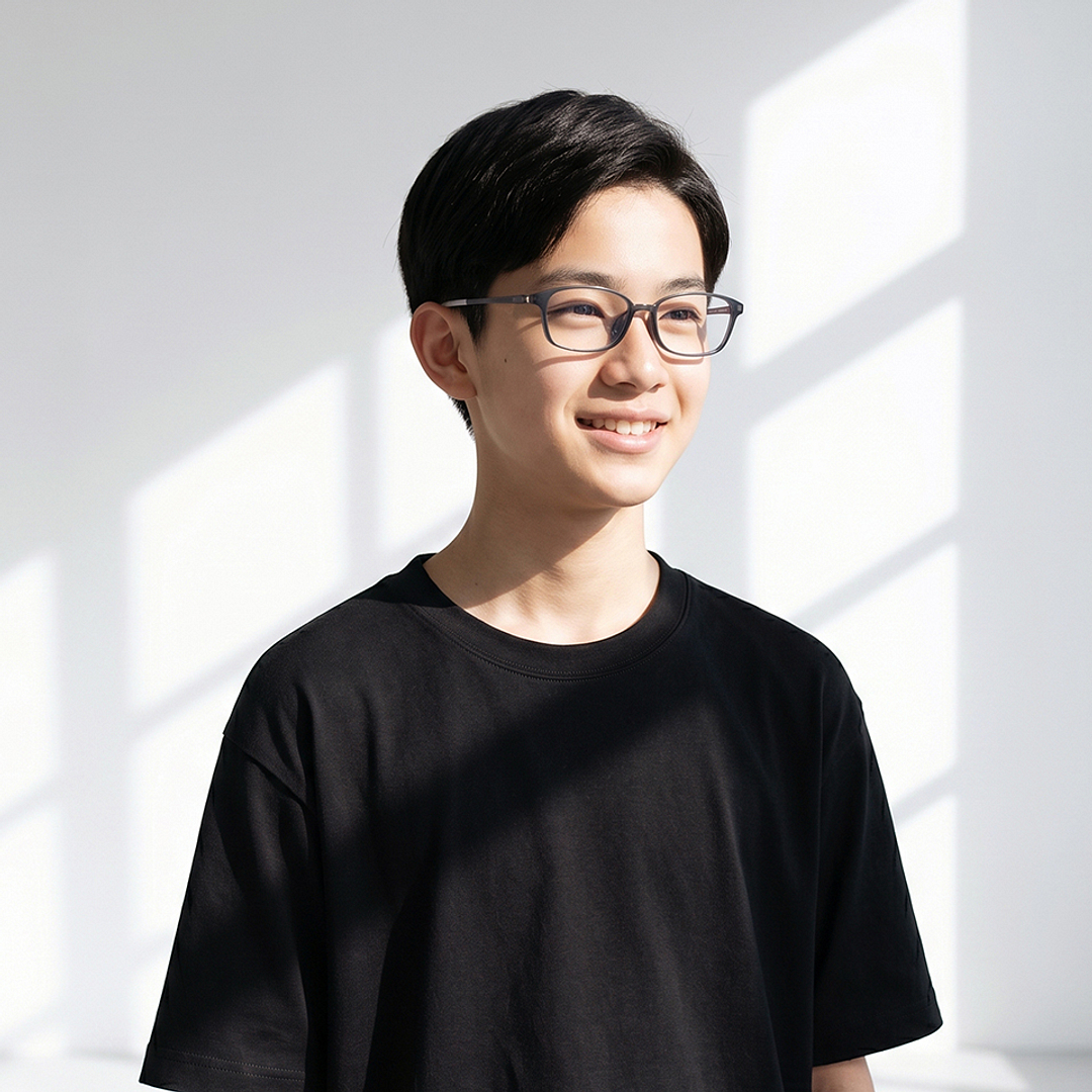Junni Gray Transparent Full Rim Rectangle left side