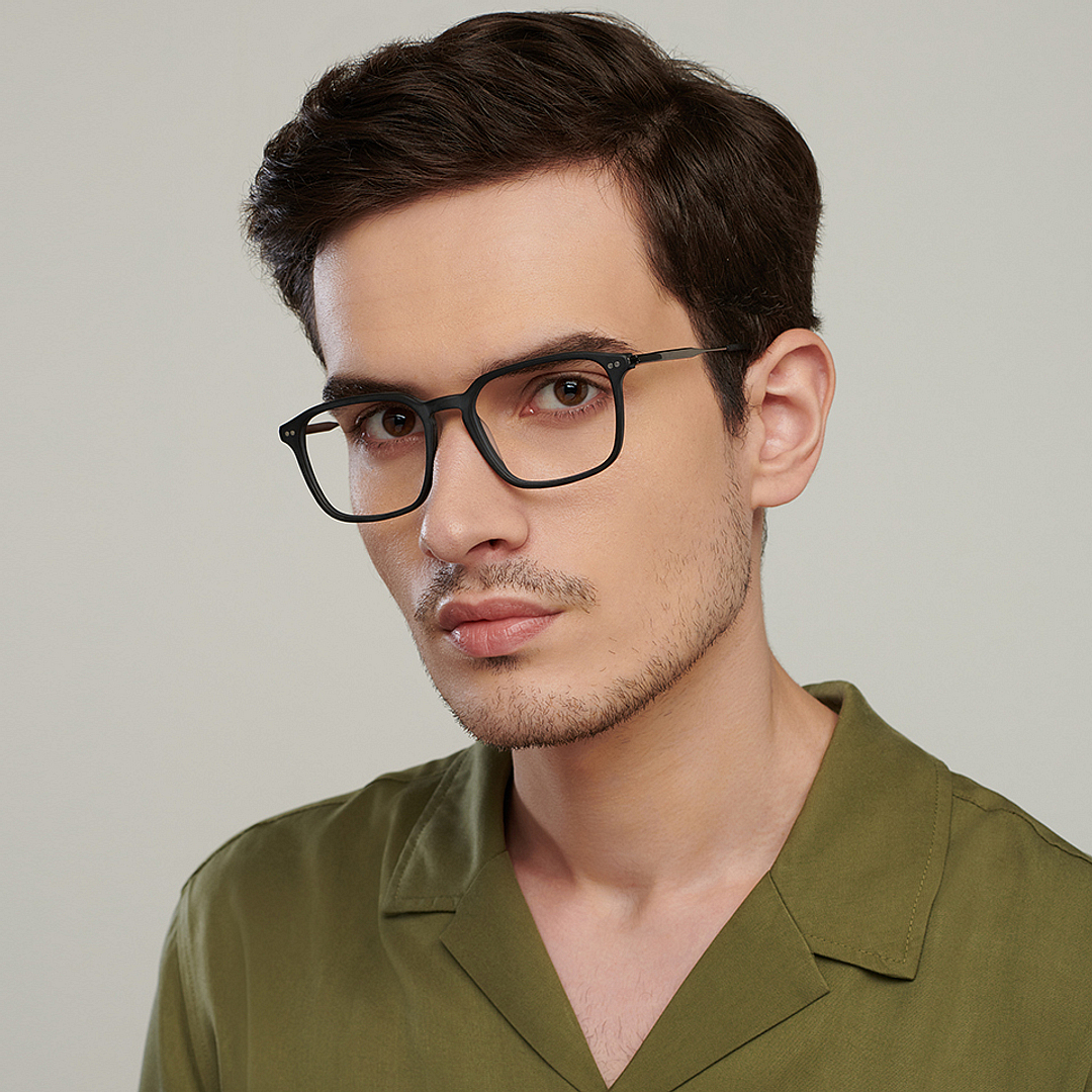 John Jacobs Online Black Full Rim Square right side