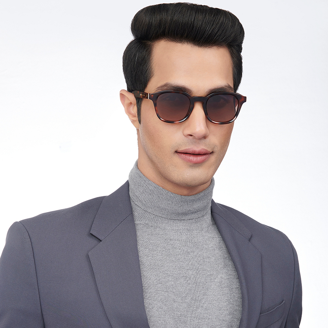 John Jacobs Online Tortoise Full Rim Square left side