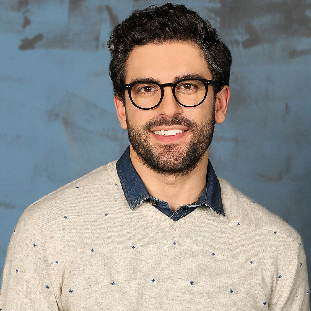 John Jacobs Online Black Full Rim Round right side