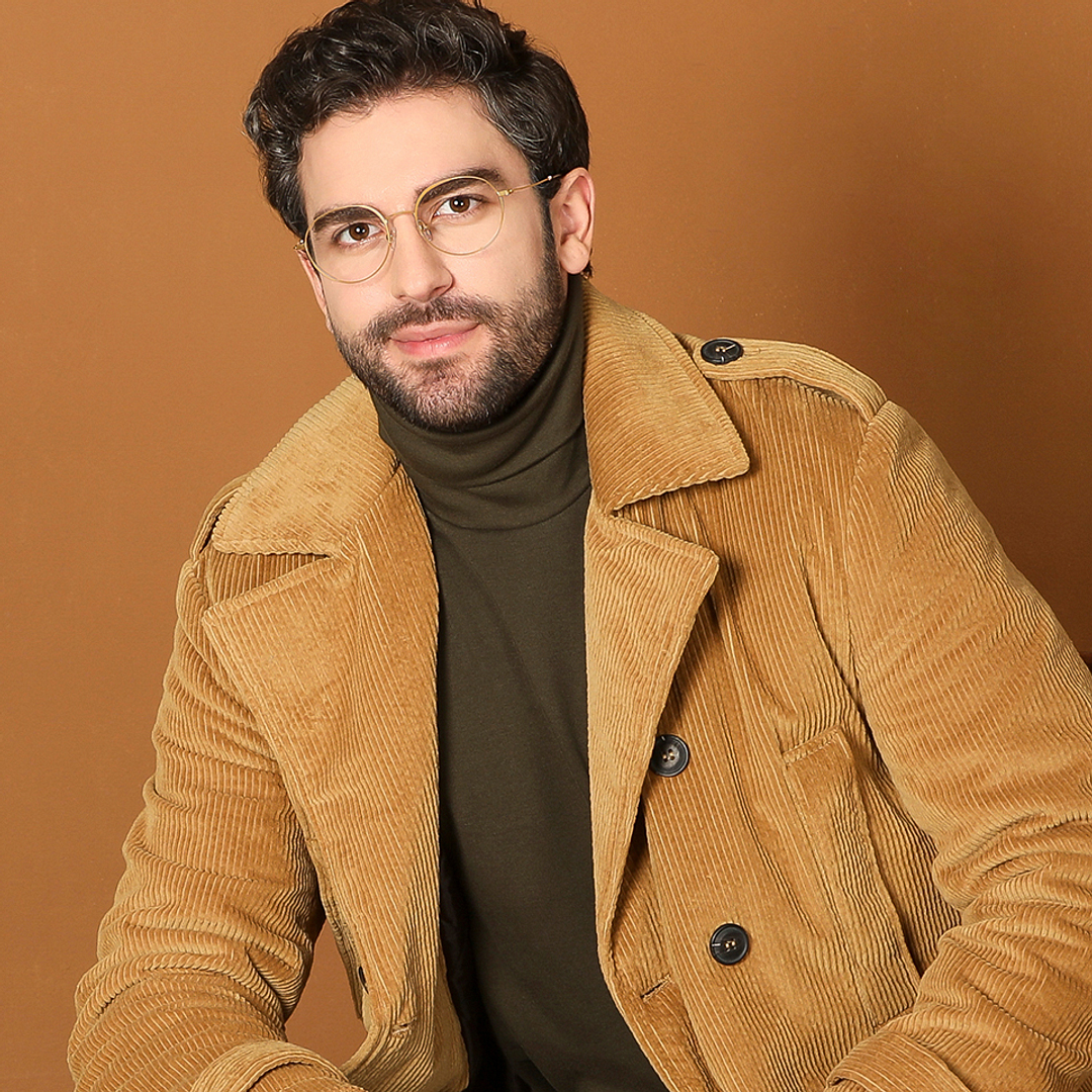 John Jacobs Online Gold Full Rim Round right side