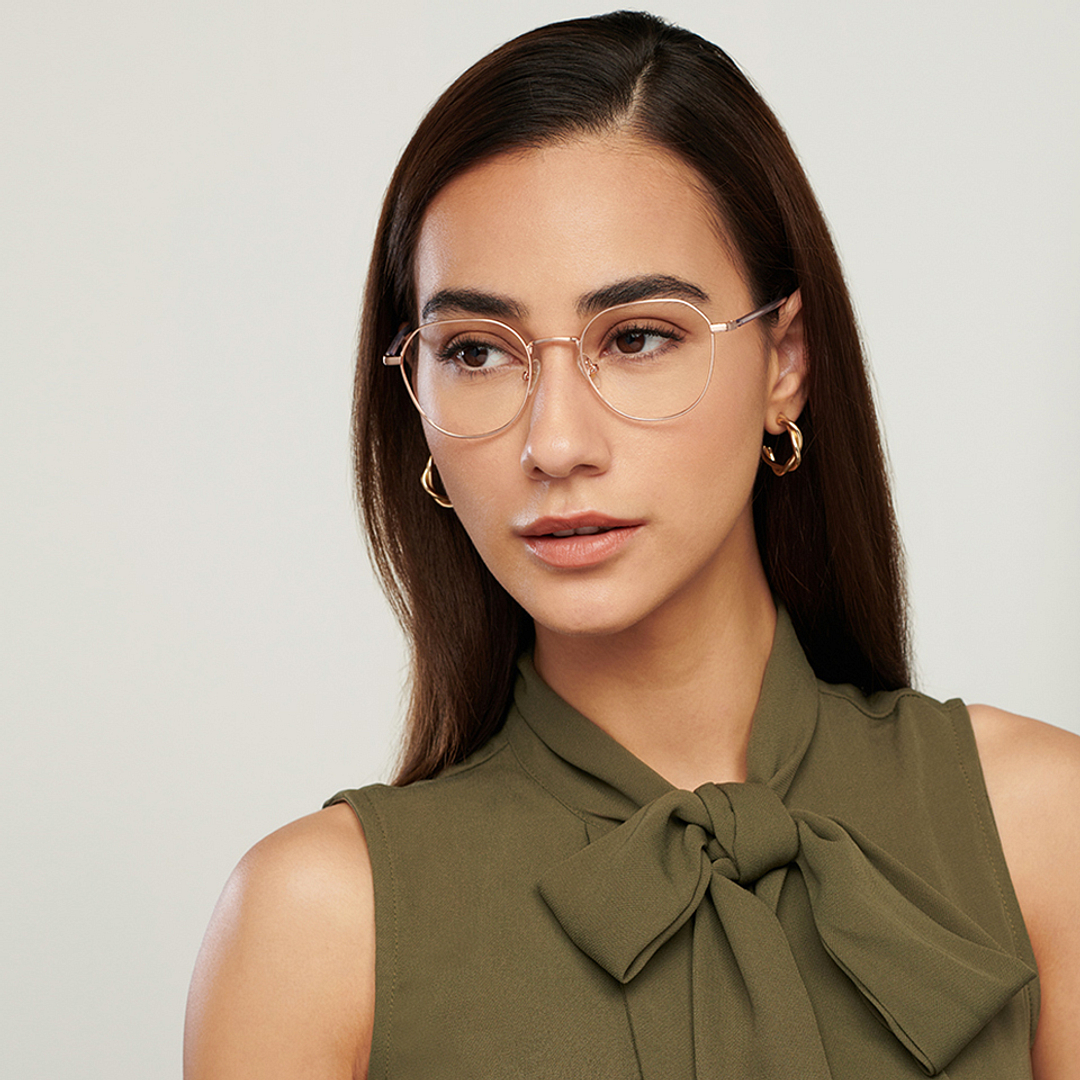 John Jacobs Online Gold Full Rim Geometric right side