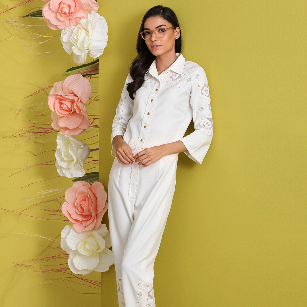 John Jacobs Online Pink Transparent Full Rim Round right side