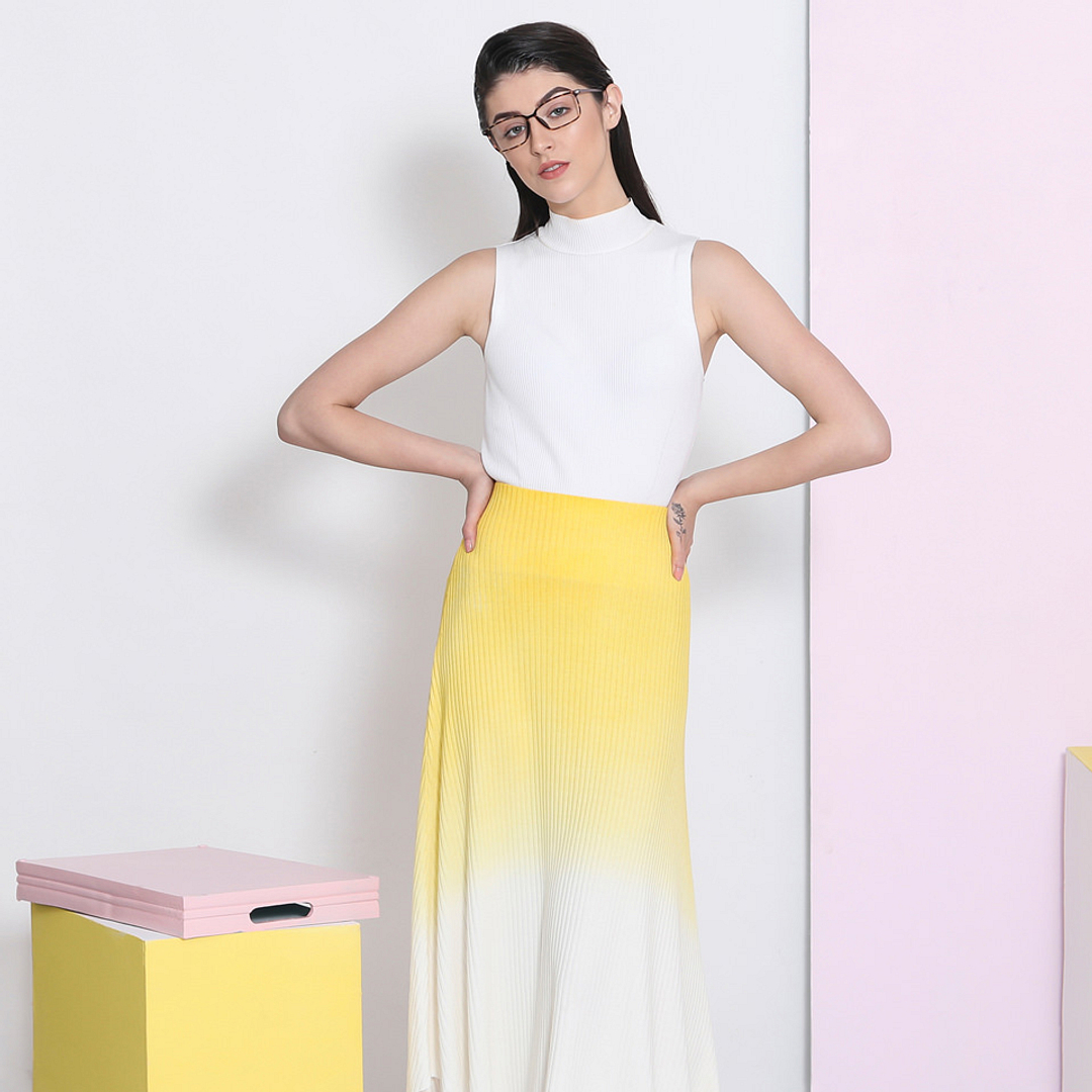 John Jacobs Online Light Brown Full Rim Rectangle left side