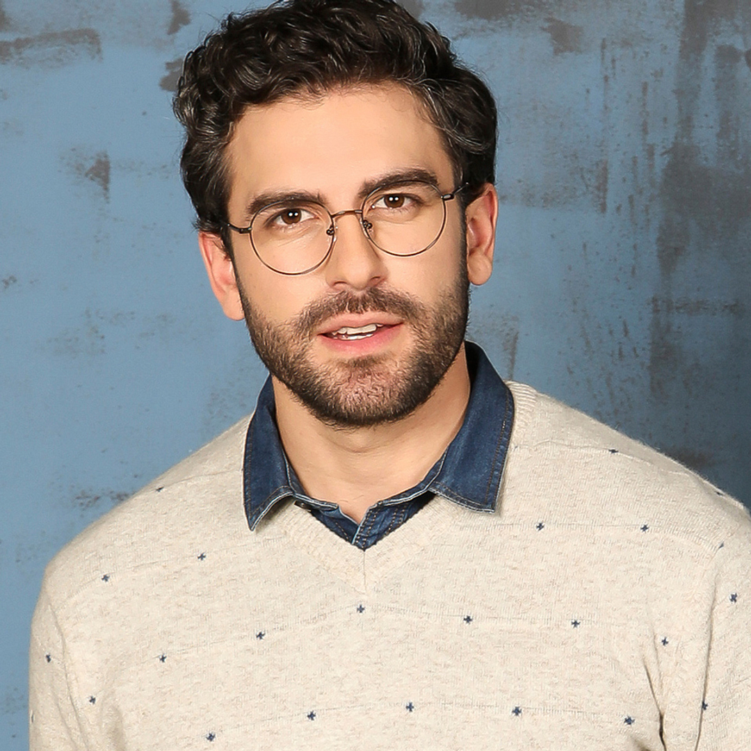 John Jacobs Black Full Rim Round right side