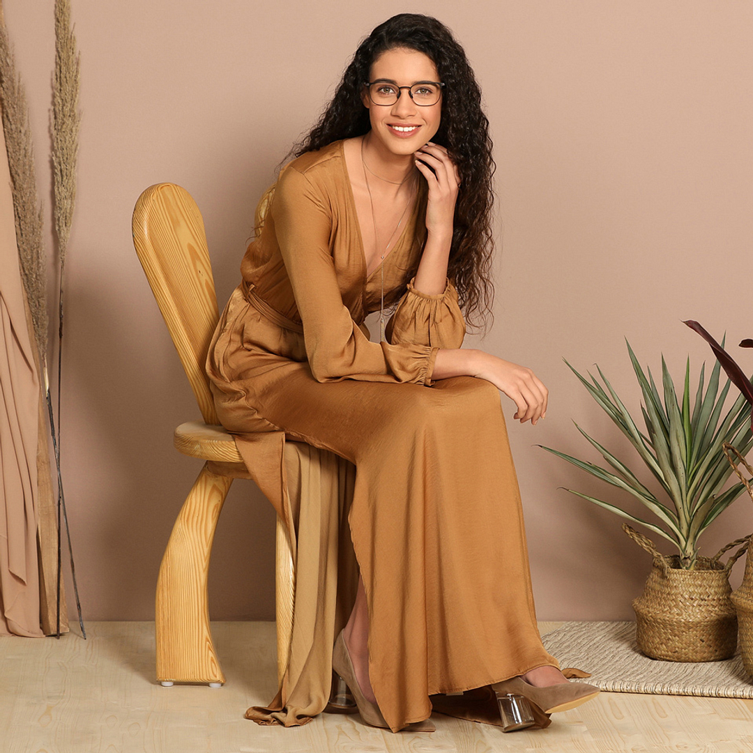 John Jacobs Online Black Full Rim Square right side