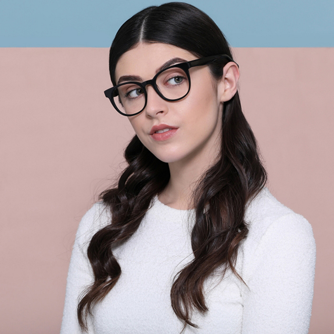 John Jacobs Black Full Rim Round right side