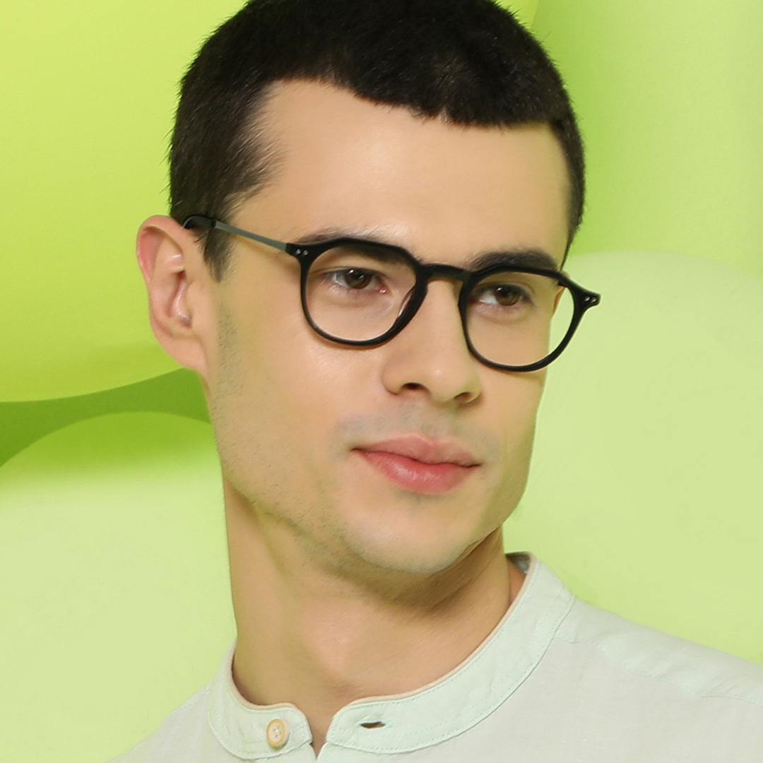 John Jacobs Online Black Full Rim Geometric left side