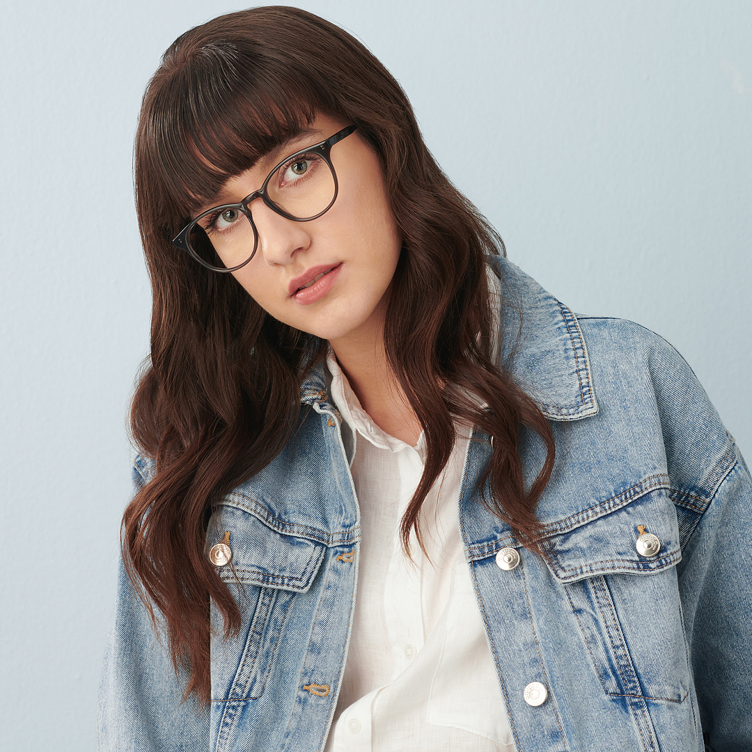 John Jacobs Online Gray Full Rim Round right side