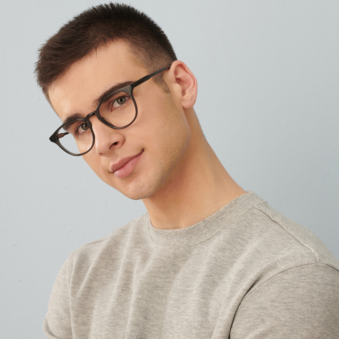 John Jacobs Online Gray Full Rim Round right side