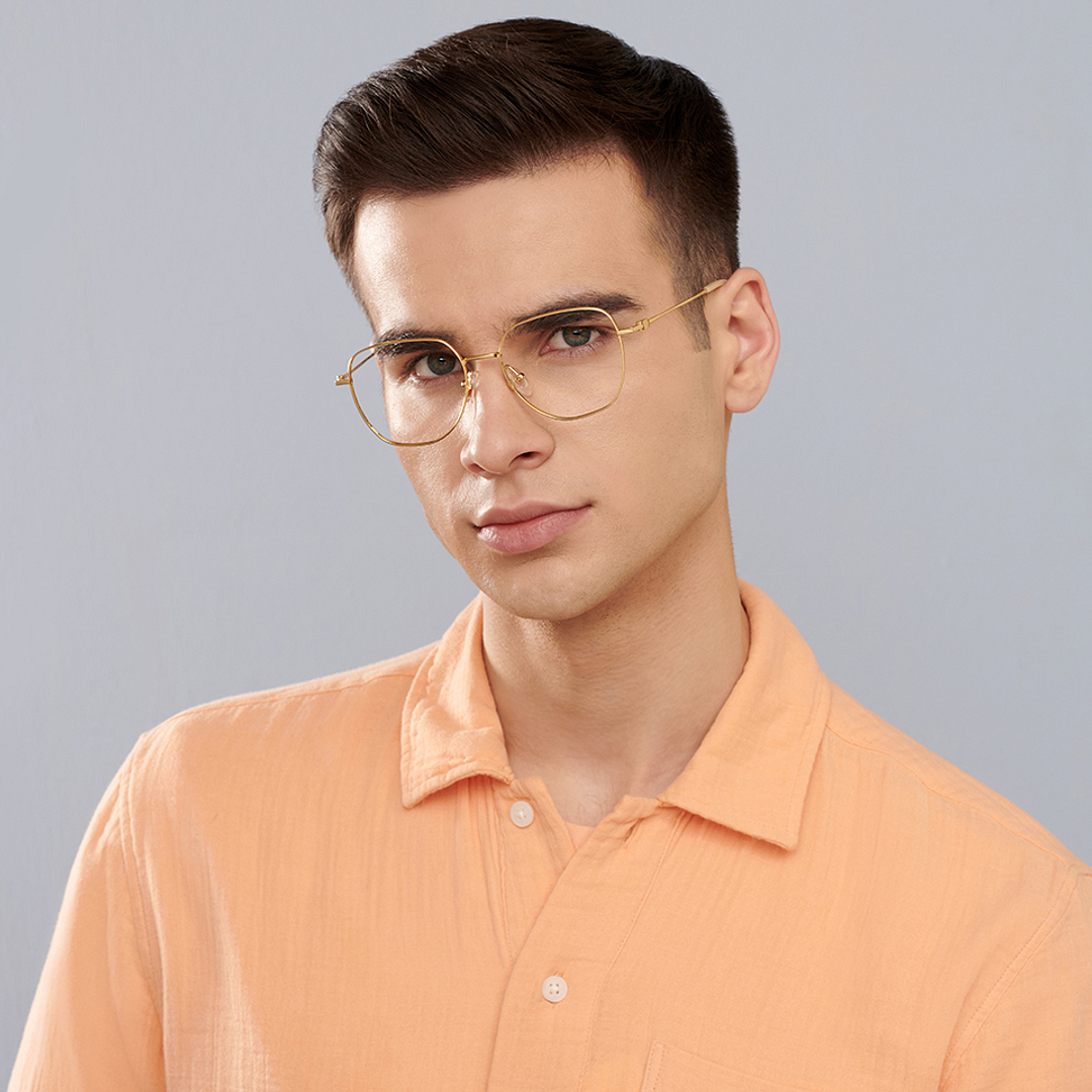 John Jacobs Online Gold Full Rim Geometric right side