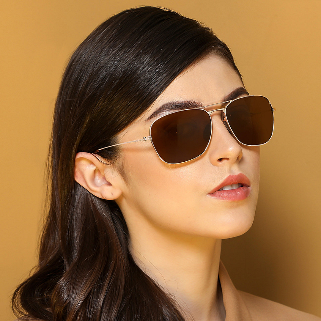 John Jacobs Online Gold Full Rim Rectangle left side