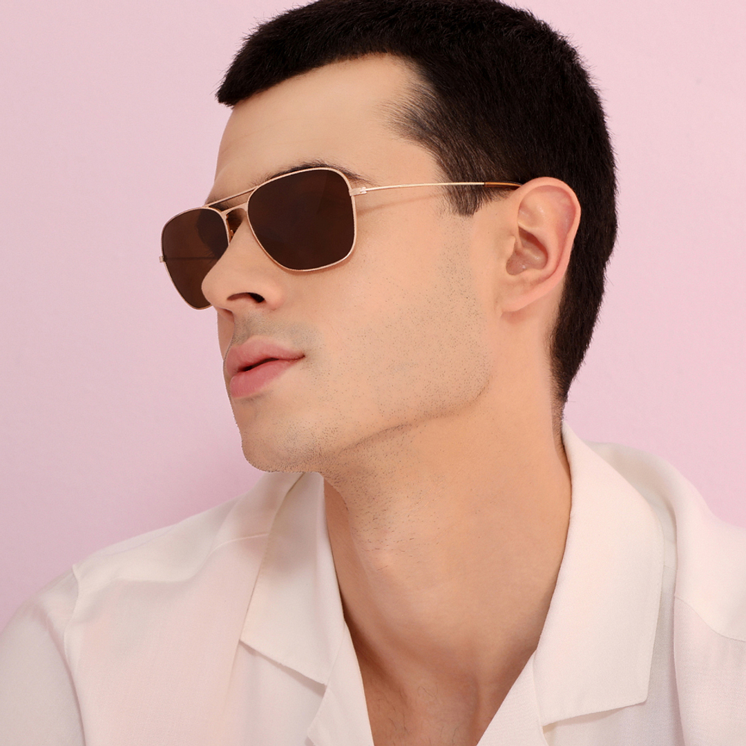 John Jacobs Online Gold Full Rim Rectangle left side