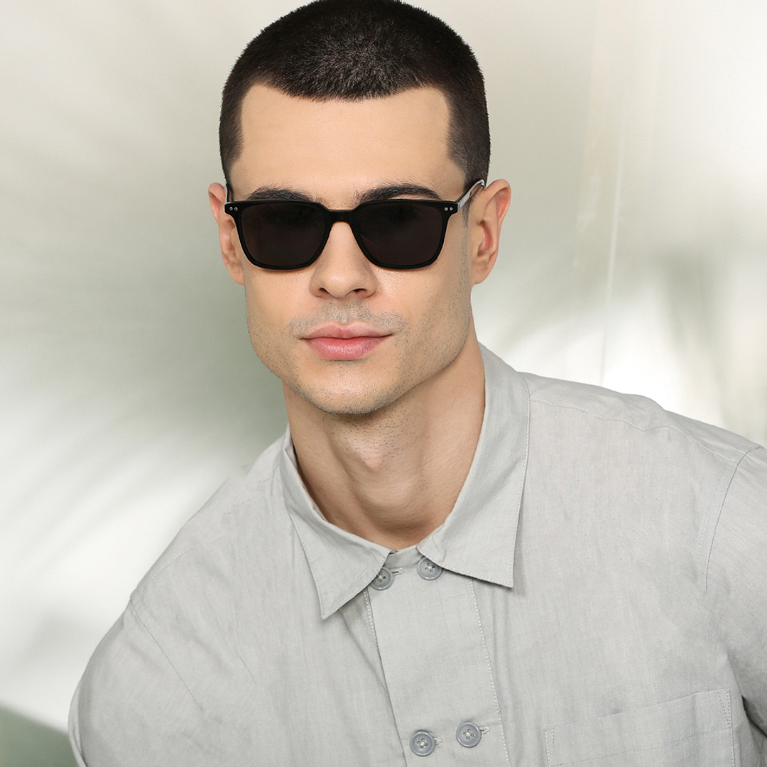 John Jacobs Online Black Full Rim Square left side