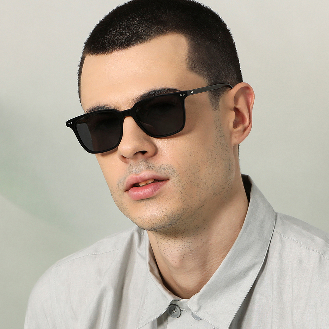 John Jacobs Online Black Full Rim Square left side