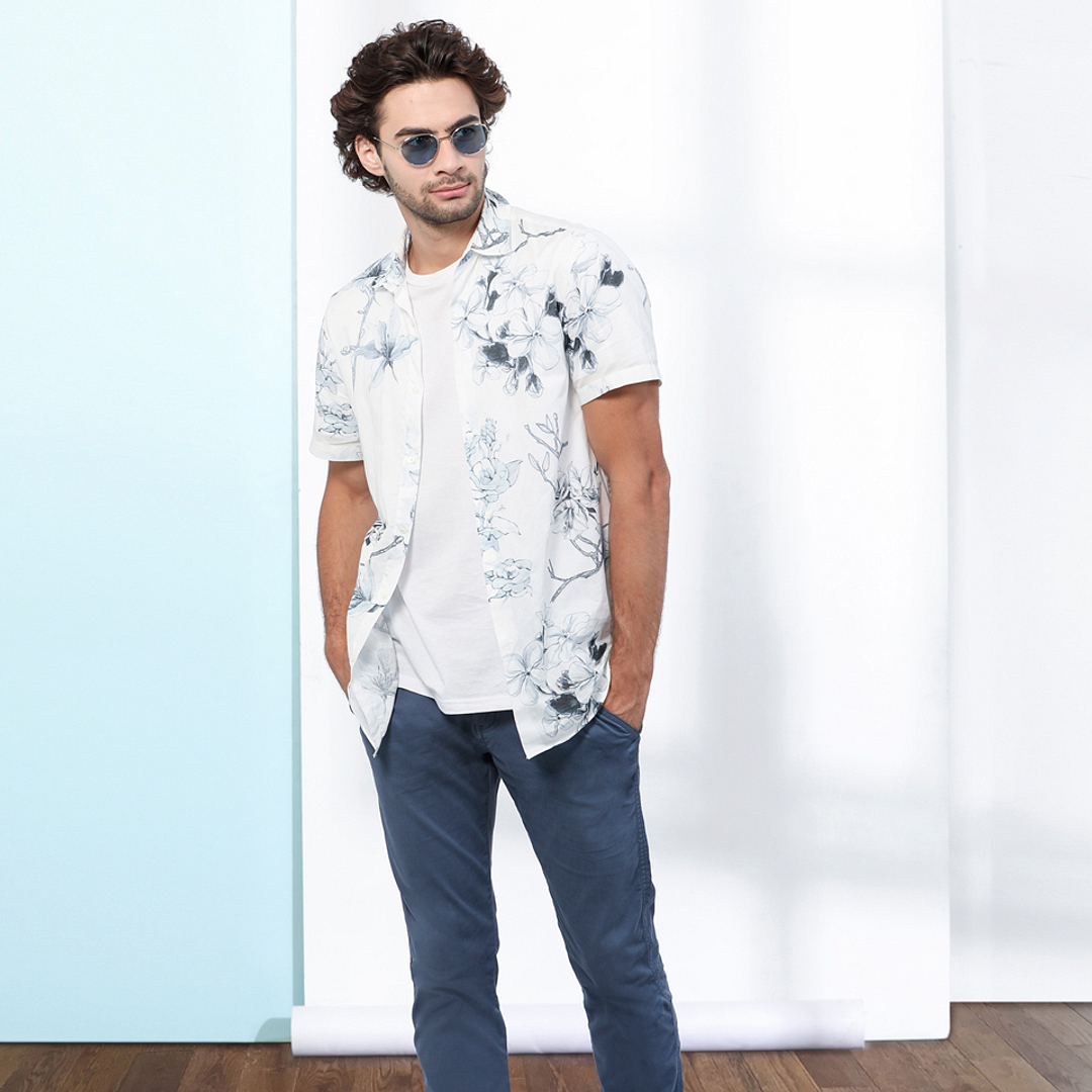 John Jacobs Online Sky Blue Full Rim Round left side