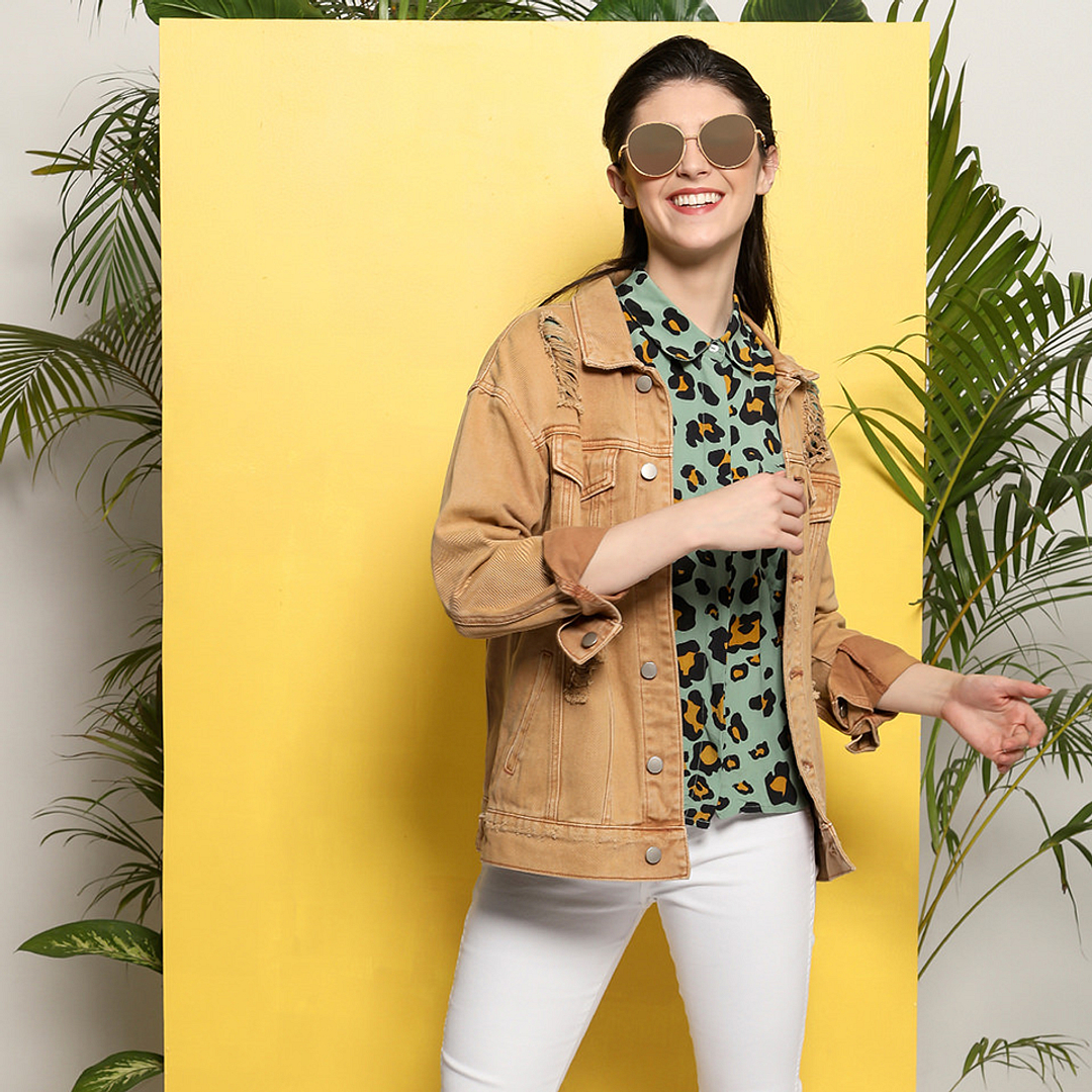 John Jacobs Online Gold Full Rim Round right side