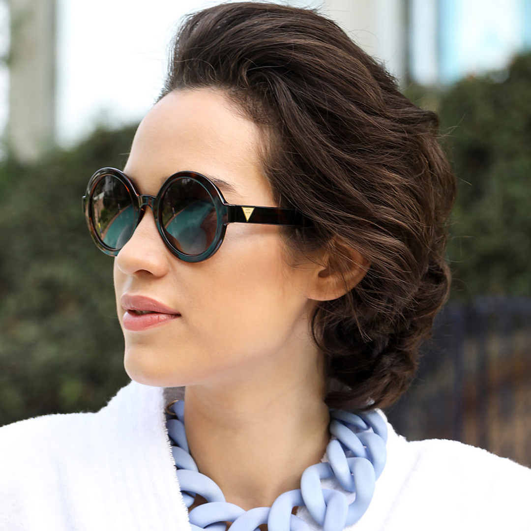 John Jacobs Online Light Brown Full Rim Round left side