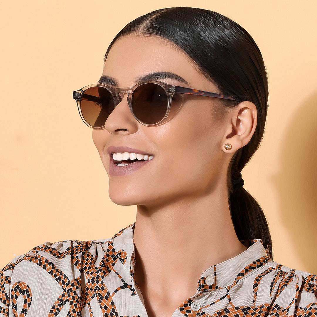 John Jacobs Online Crystal Transparent Full Rim Round left side