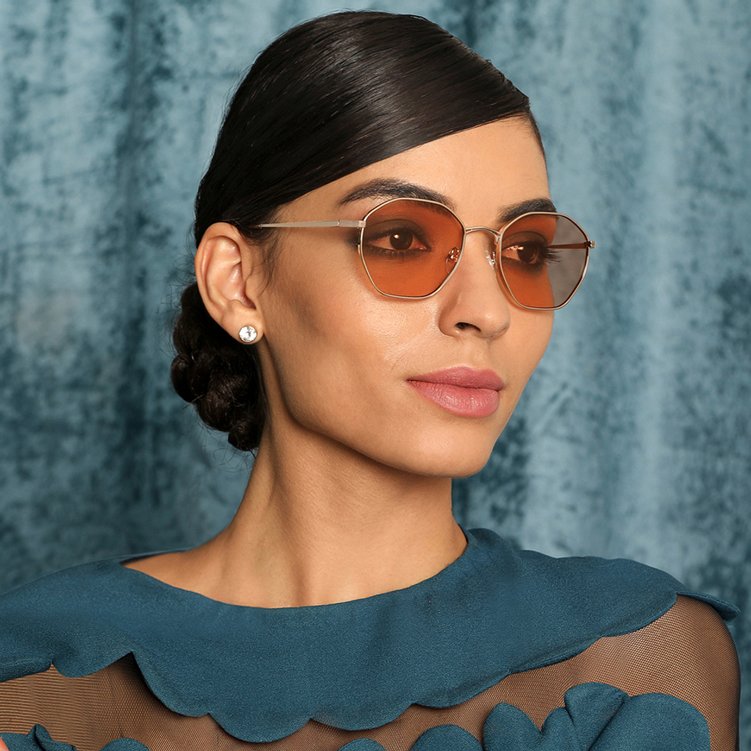 John Jacobs Online Gold Full Rim Hexagonal left side