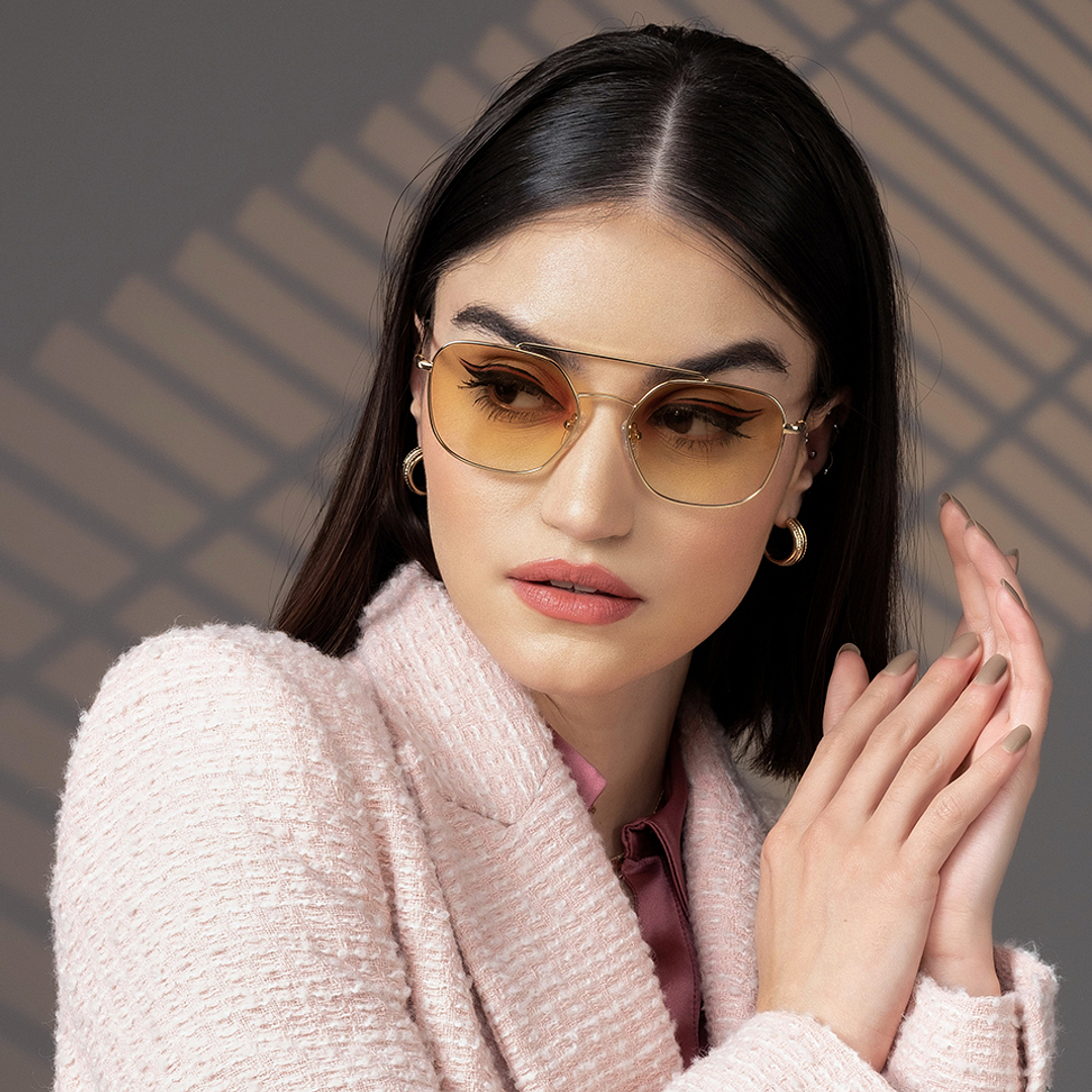 John Jacobs Online Gold Full Rim Square left side