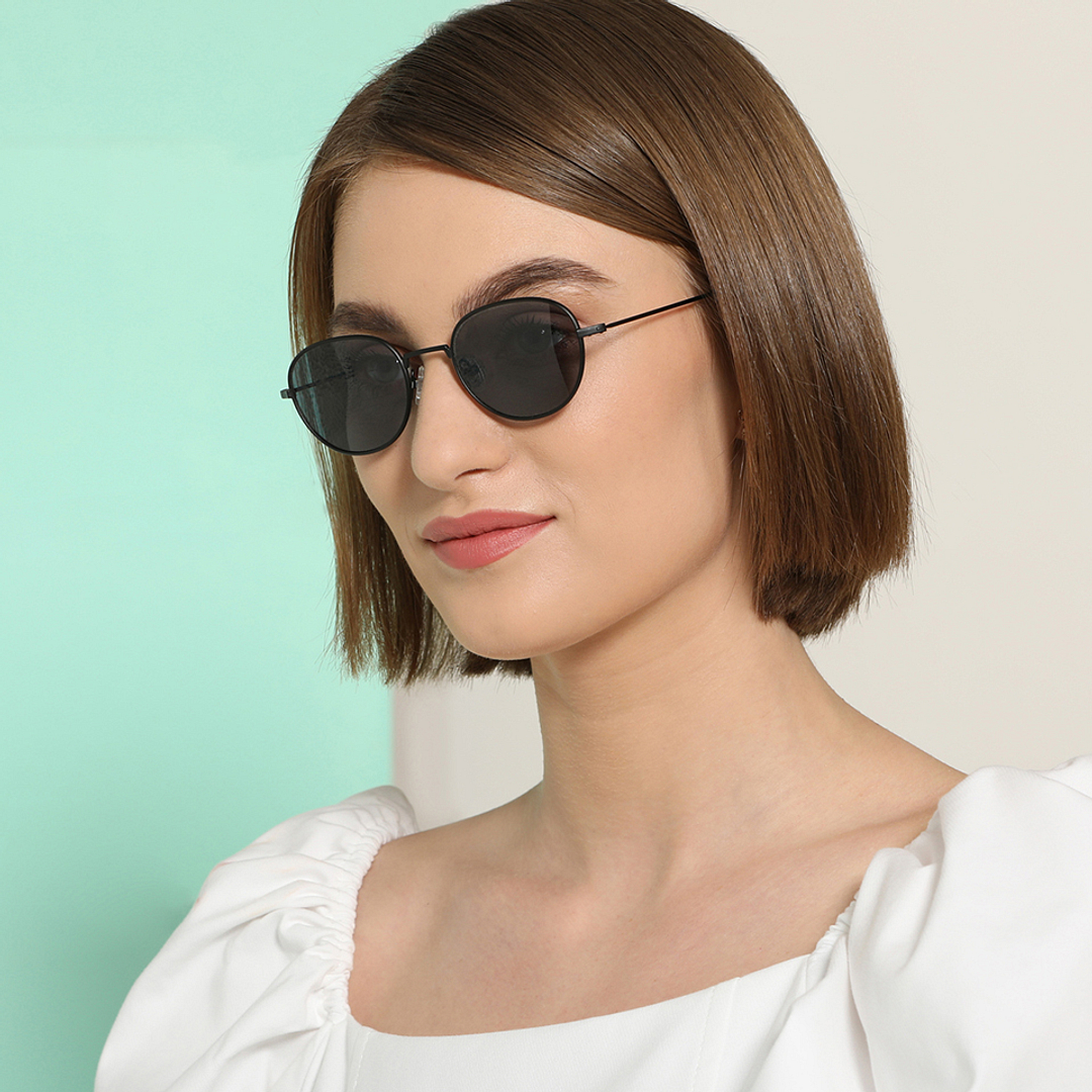 John Jacobs Online Black Full Rim Round left side