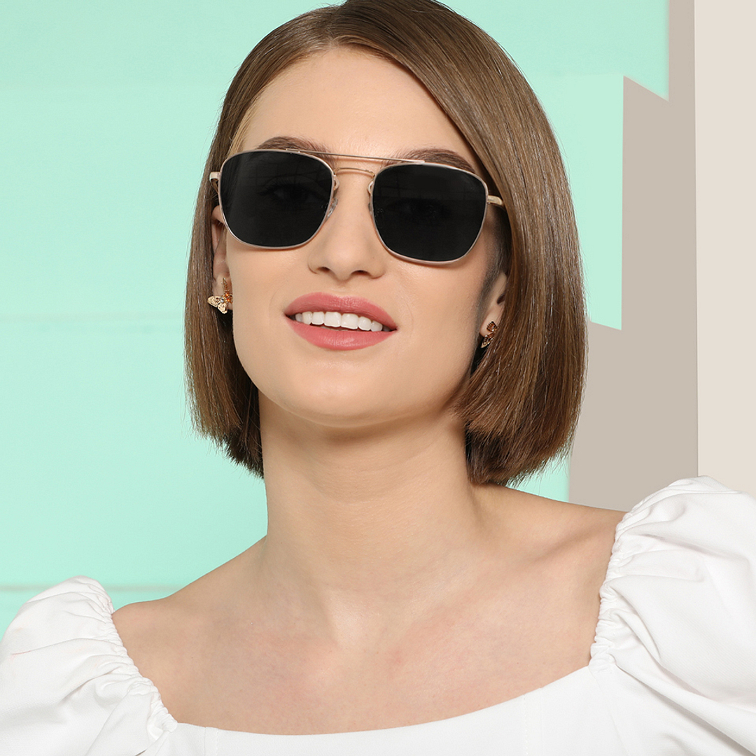 John Jacobs Online Gold Full Rim Square right side